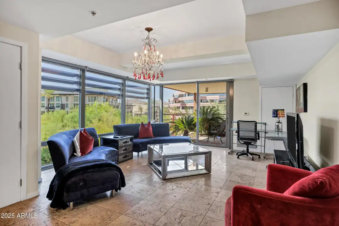 Apartment in Scottsdale - View 4