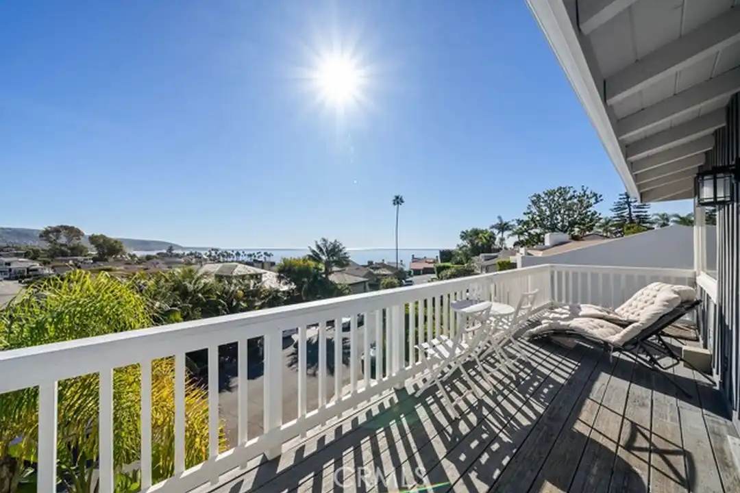 128 Crescent Bay Dr - More