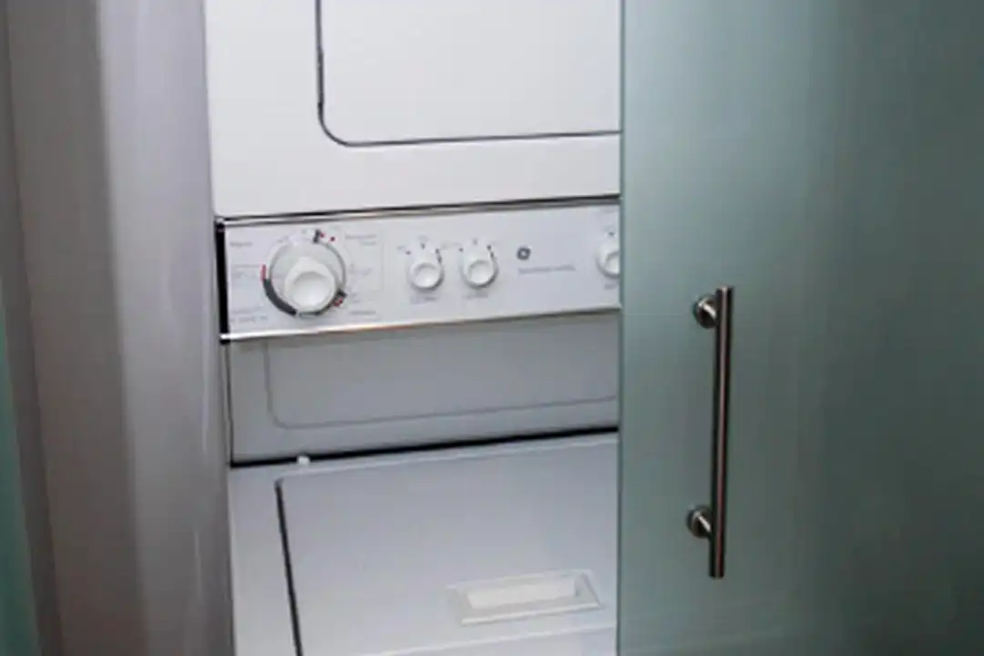 1117 Cochran Ave - View 6