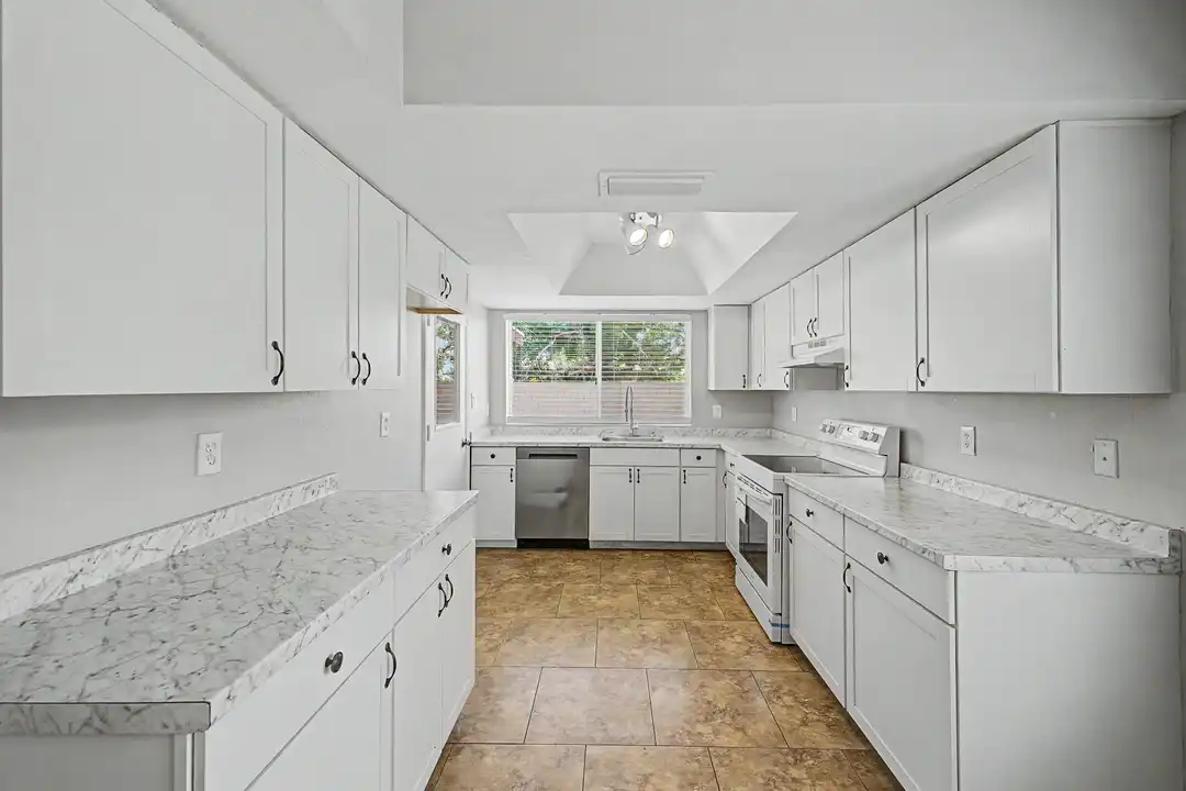 3223 E Emerald Cir - View 6
