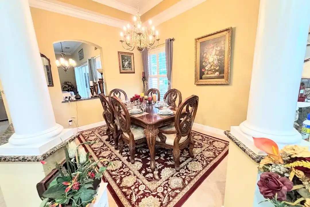 885 SW Grand Reserves Blvd - View 5