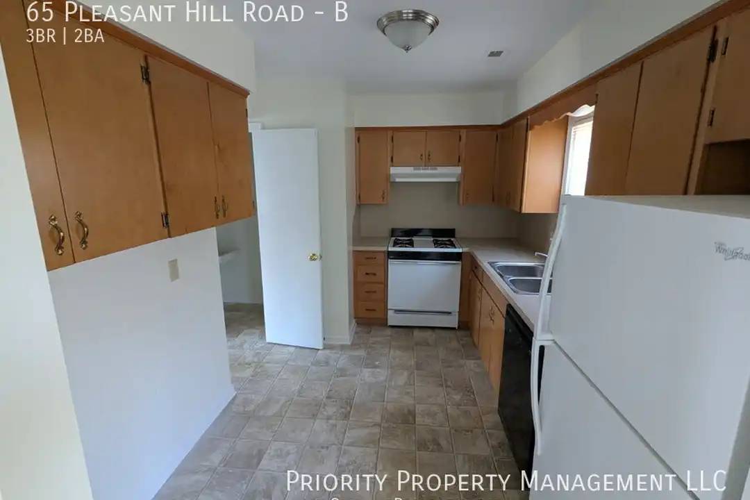 65 Pleasant Hill Rd - View 4