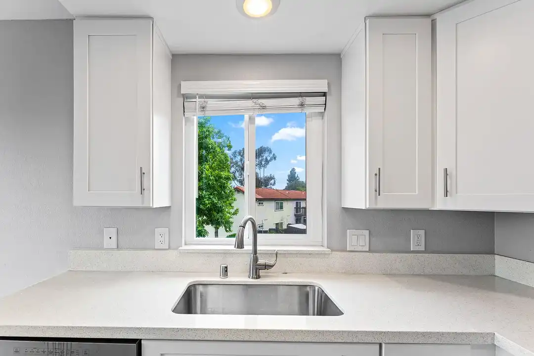 Vista Terrace - View 3