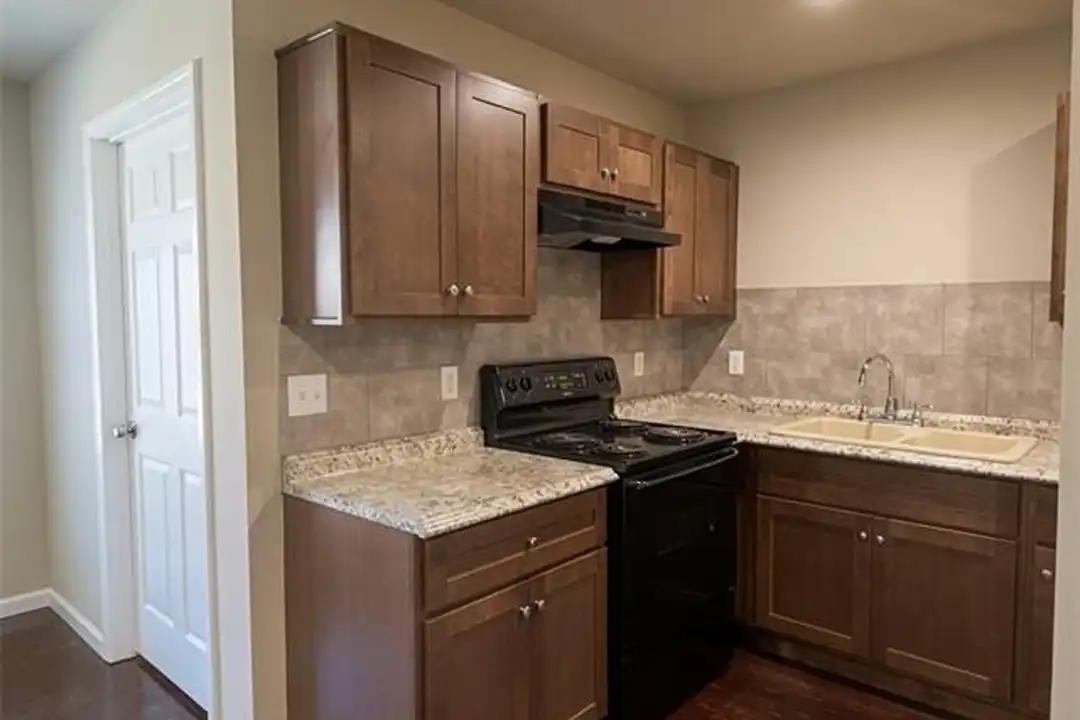 45 Phillip Ct - View 4