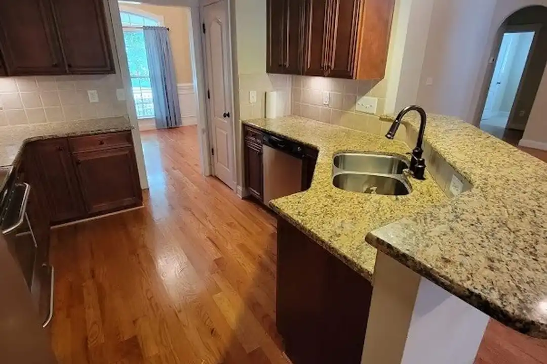 236 Ashland Oaks Dr - View 6