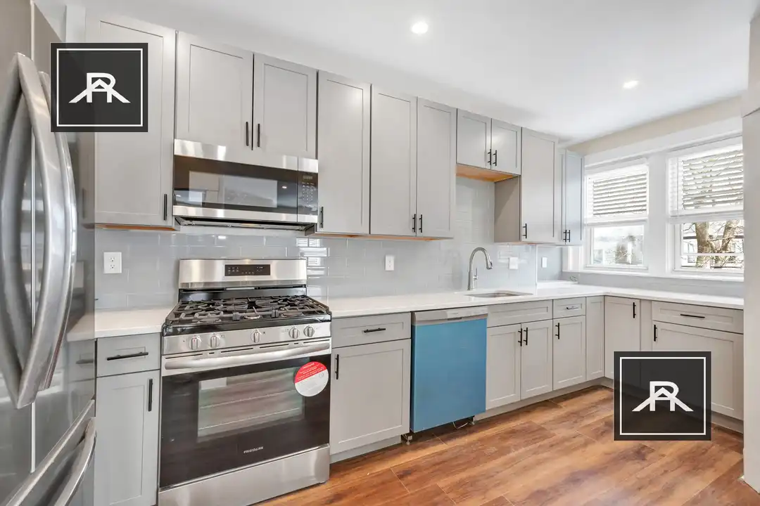 105 School St unit 2 - Widok 2