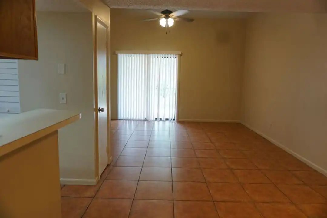 5539 Pinebay Cir N - View 3