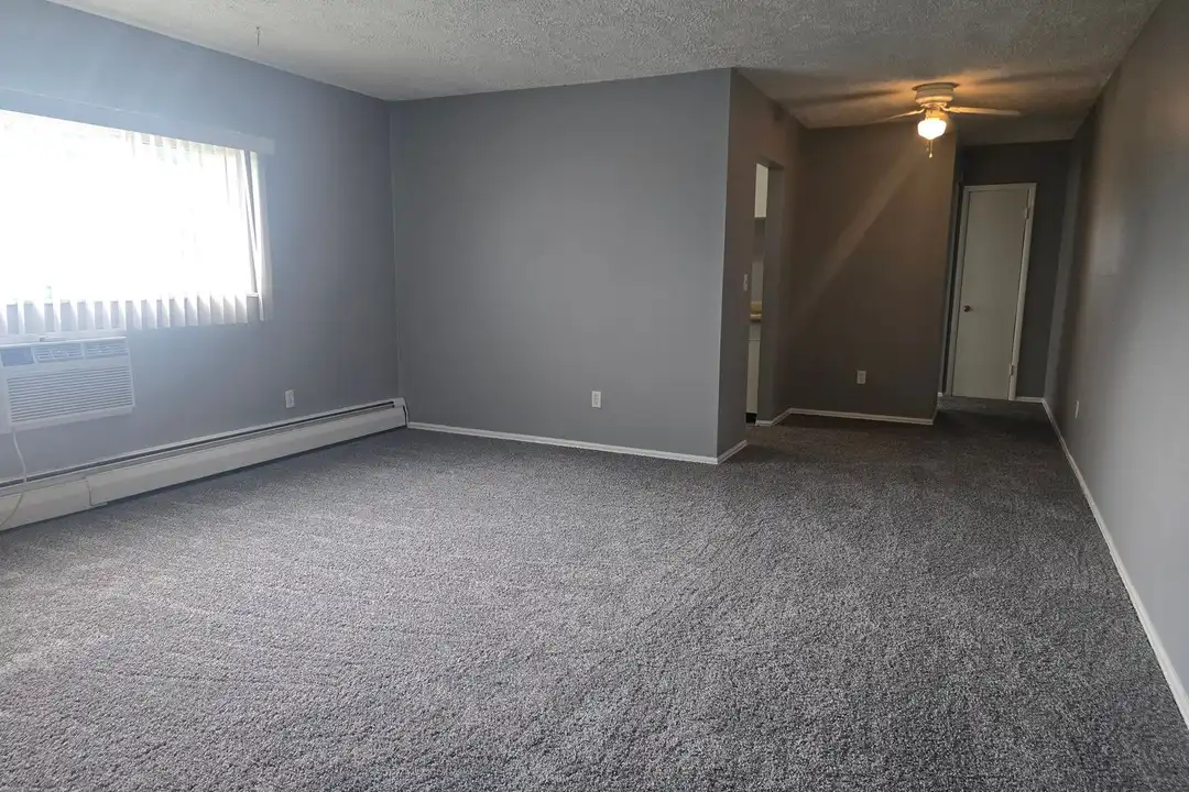 904 Mohawk Trail unit 904-8 – photo 1 of 6