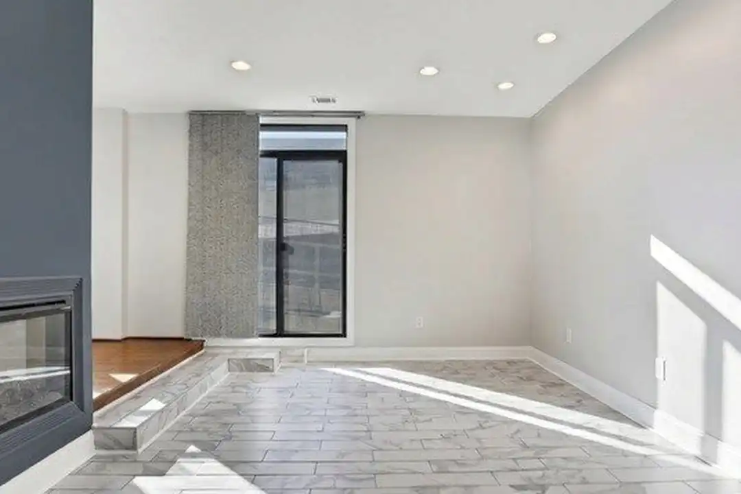 1421 Peachtree St NE #103-A - View 2