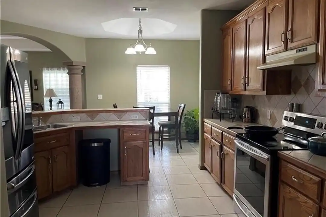 House in Mission - View 4