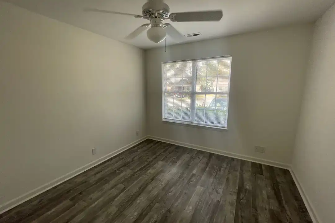 316 St Rosea Rd - More