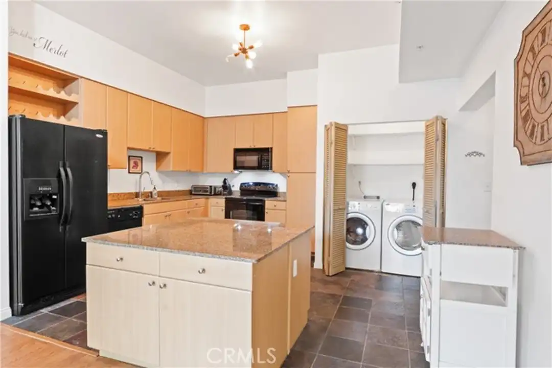 488 E Ocean Blvd unit 507 - View 2