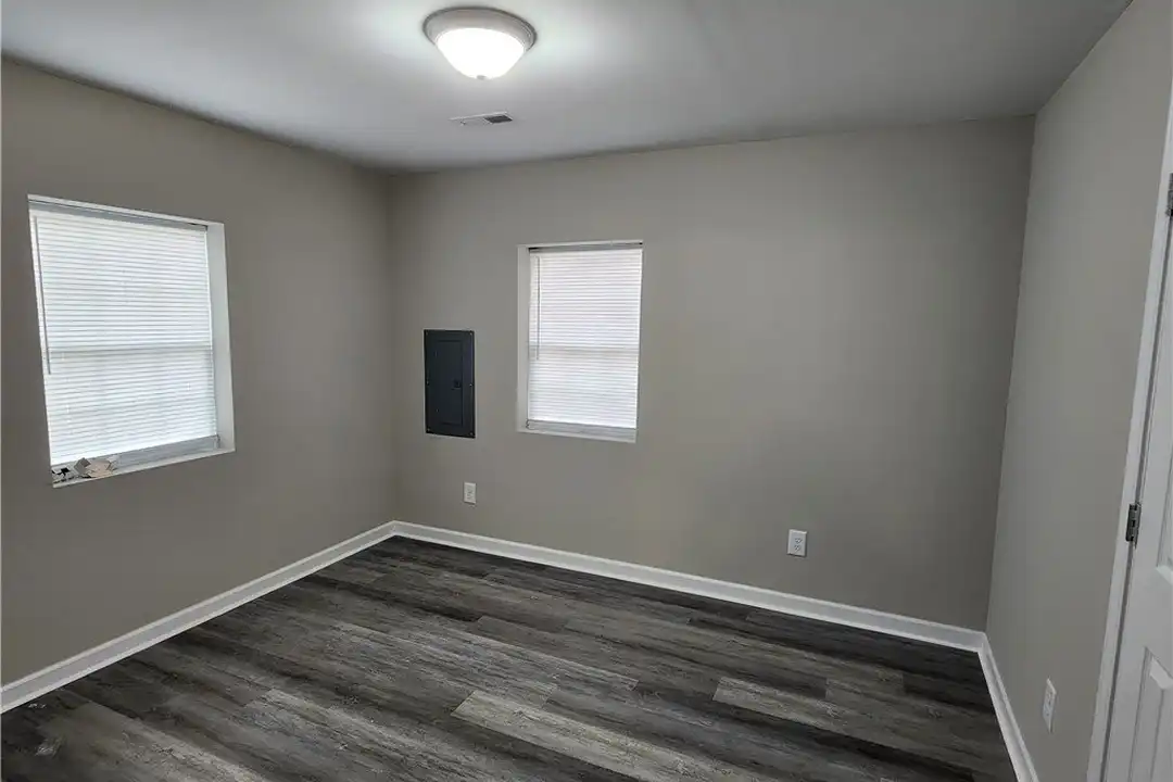 4916 Schmidt St - View 6
