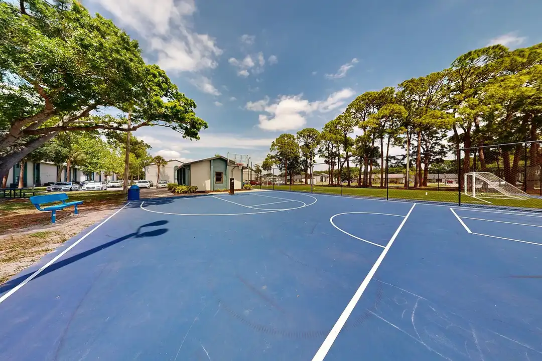 Oasis at Bayside – photo 1
