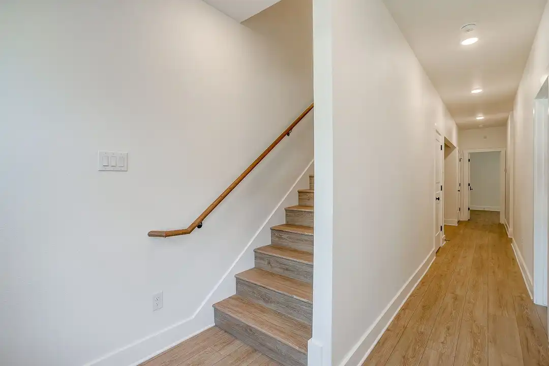 2341 Benbrook Blvd - View 4