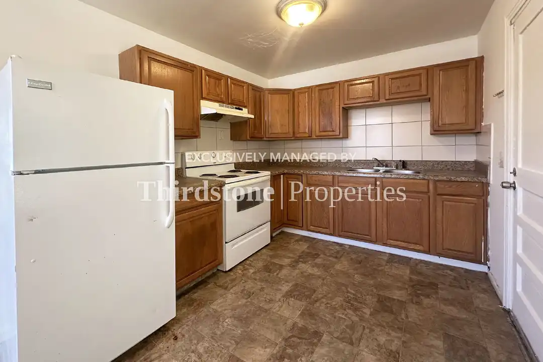 5638 Vernon Rd – pohled 3