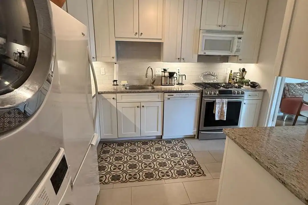 4620 N Park Ave unit 1502E - View 6