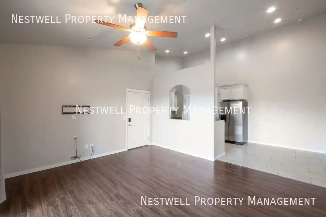 127 Jordan Ridge Boulevard - View 3