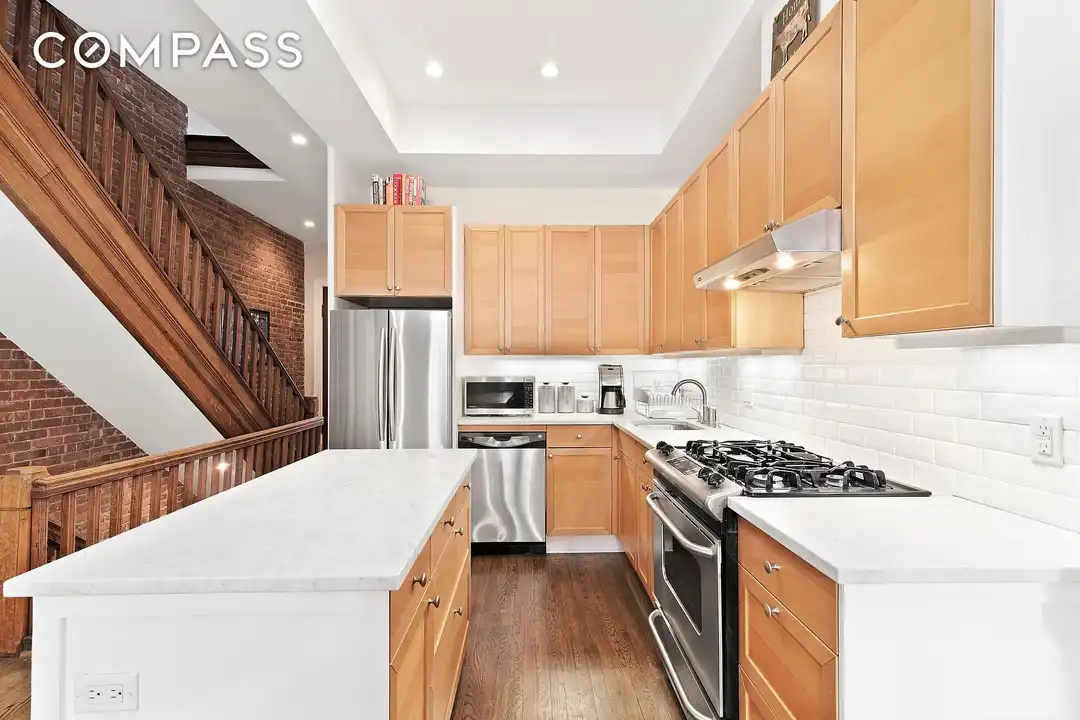 318 W 137th St #2 - View 2