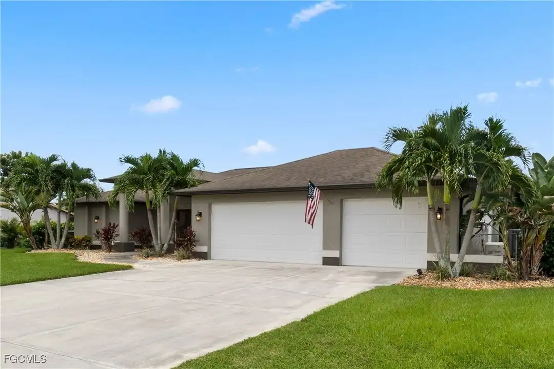 3425 SE 4th Ave - View 5