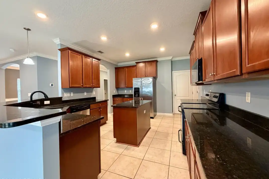 15991 Baxter Creek Dr - View 4