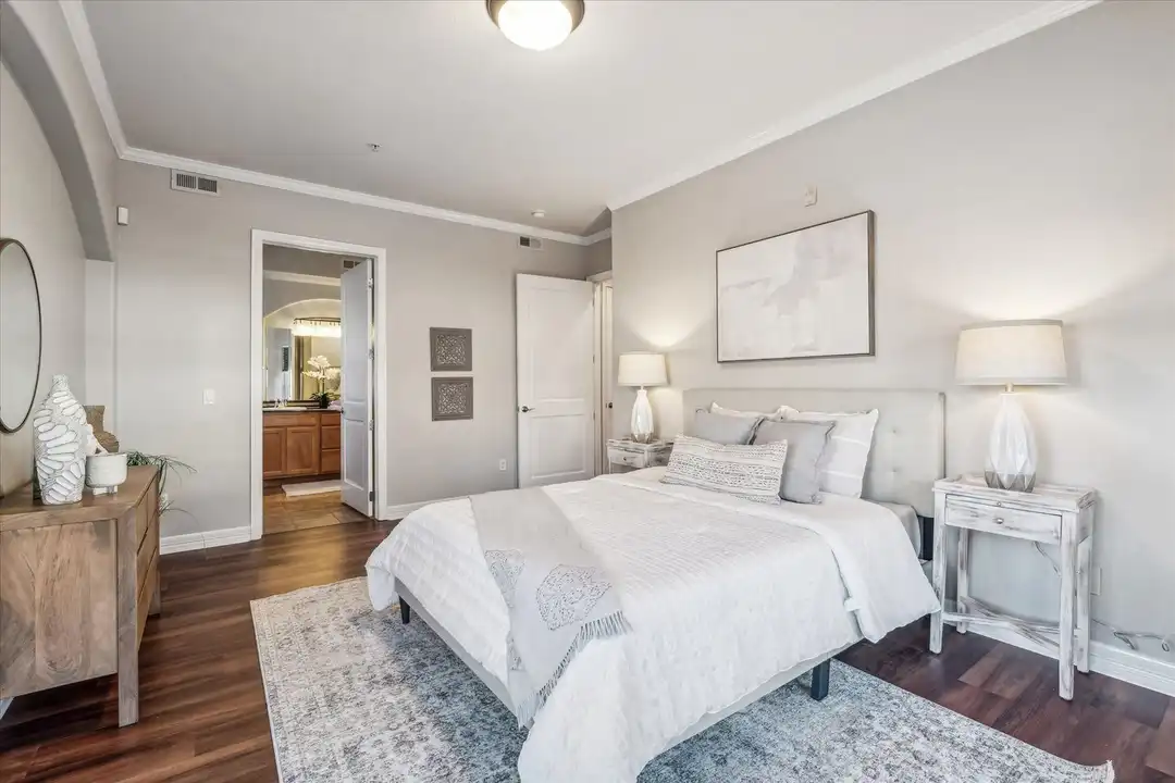1776 Race St - View 6