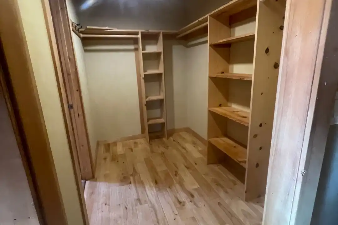 84 W Nevada St unit A - View 2