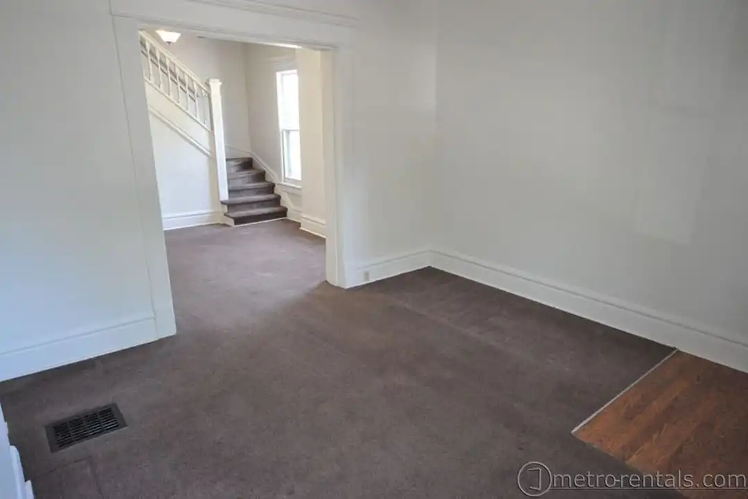 Apartment in Columbus, Olde Towne East, Franklin County - View 2