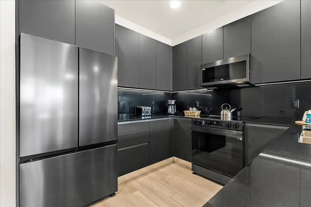 1385 Peaceful Nature Way - More