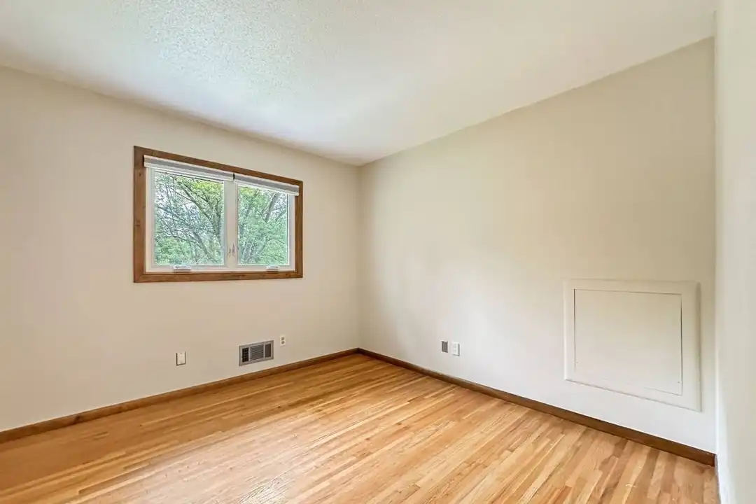 House in Plymouth, Mission Farms - View 5