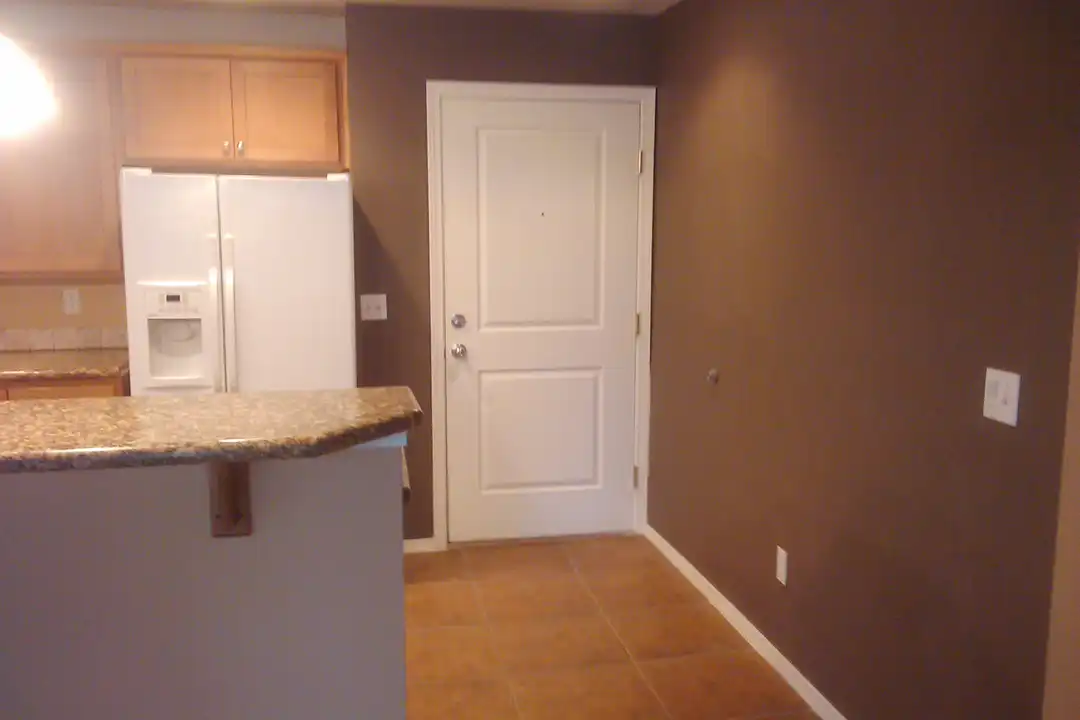 9090 Ravenna Ave NE unit 101 – pohled 4