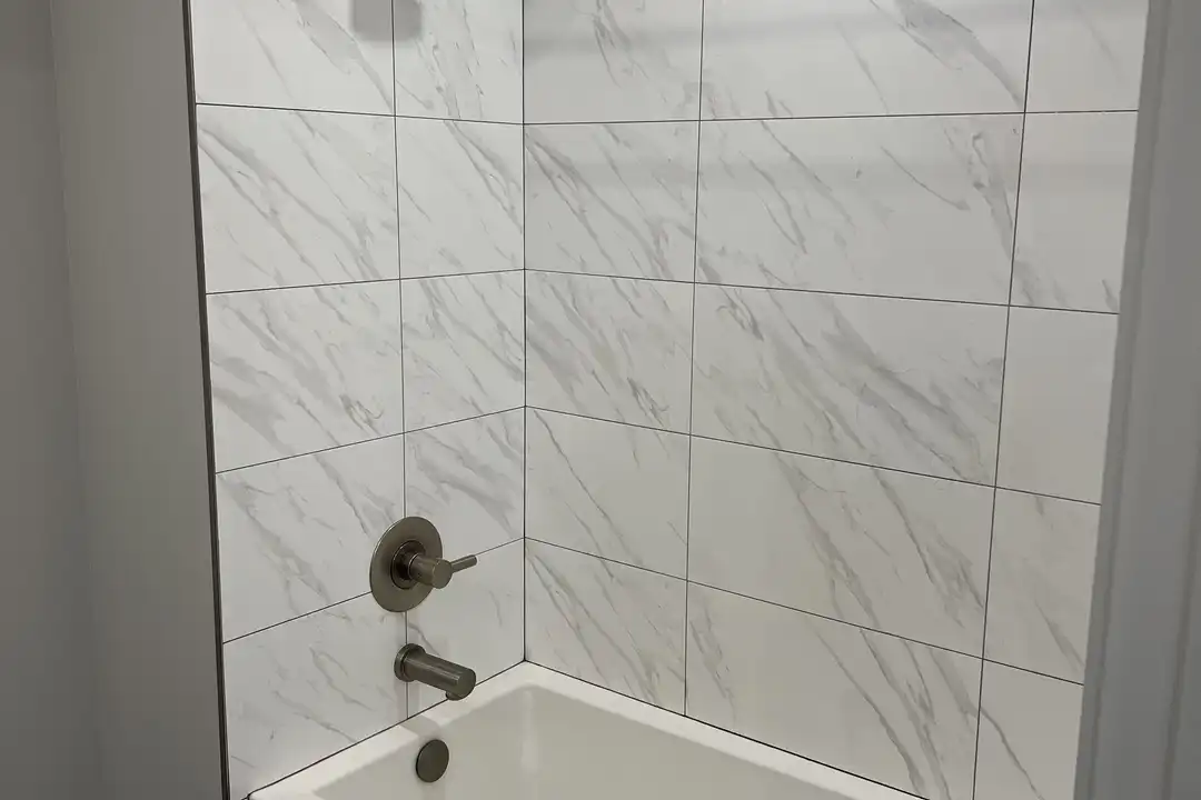 331 S Wells St unit 1609 - More