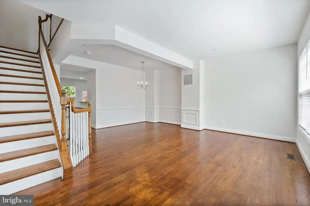 8342 Broderick Cir - View 5