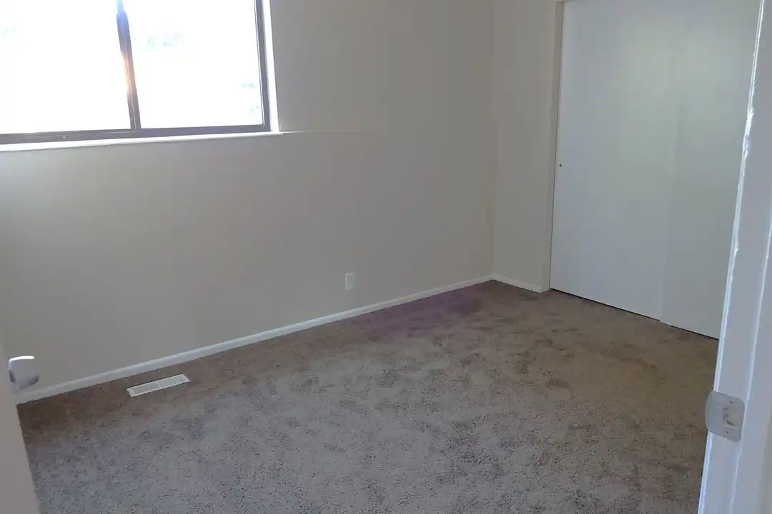 4154 W 3280 S unit 01 - View 6