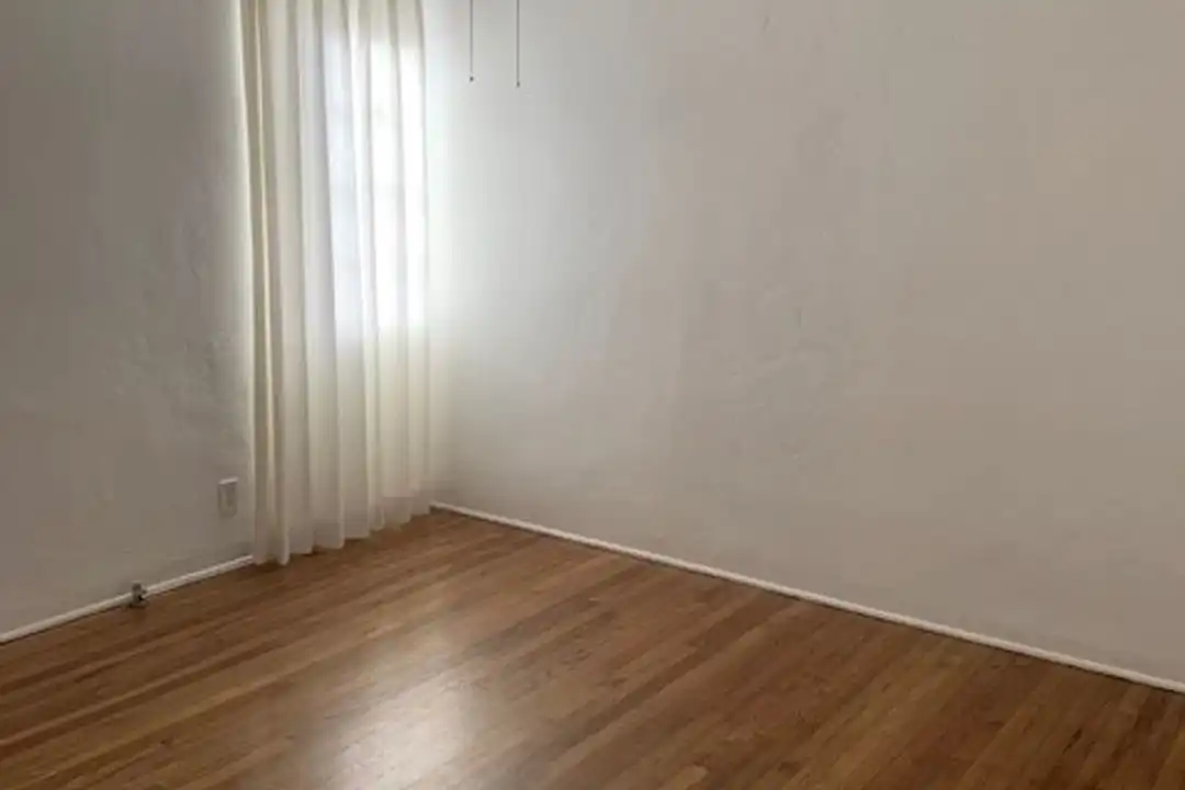 2665 32nd St unit 32-67 - View 5