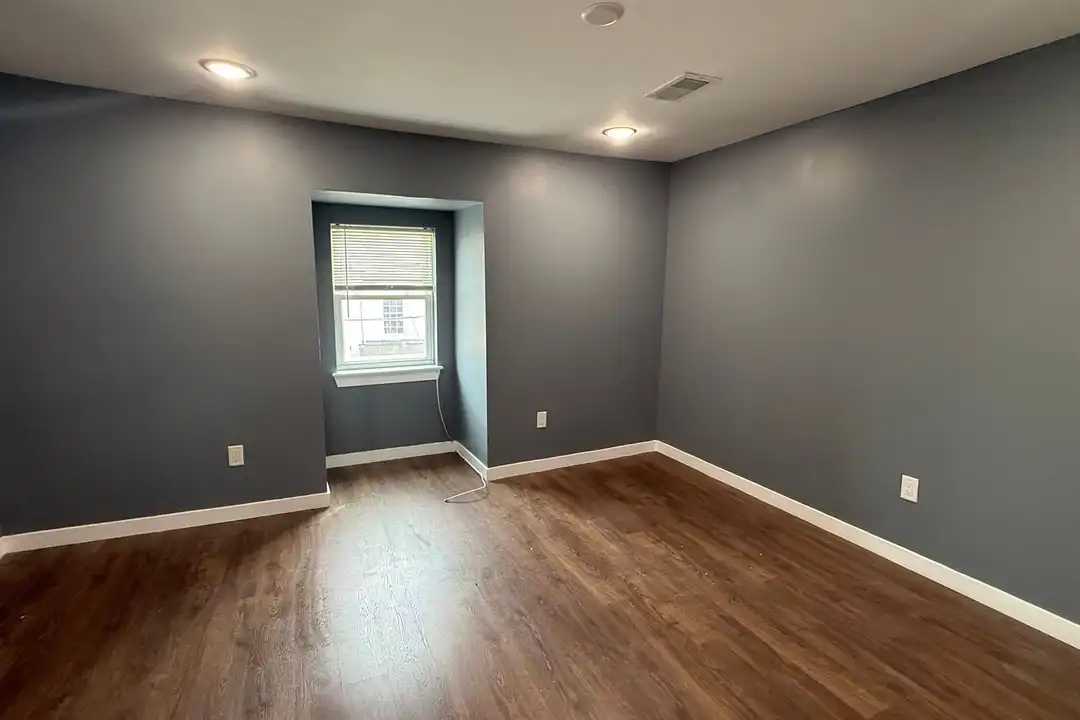 21 E School House Ln unit Unit 7 - View 3