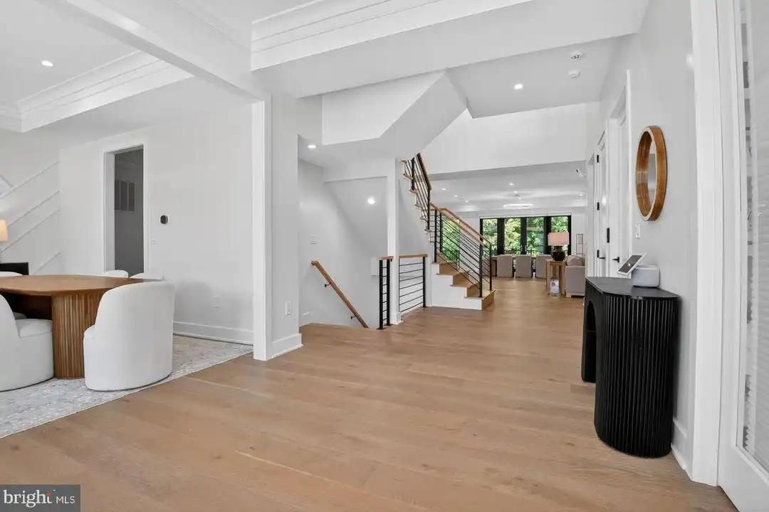 1218 Karig Pl - More