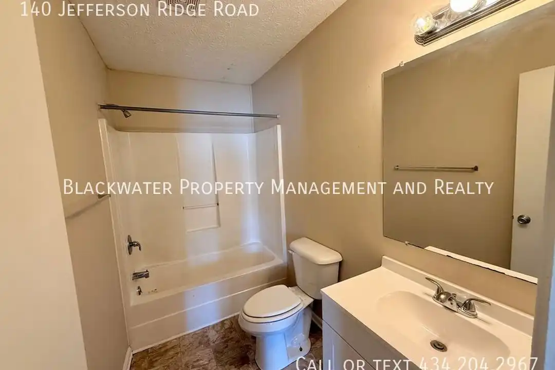 140 Jefferson Ridge Rd - More
