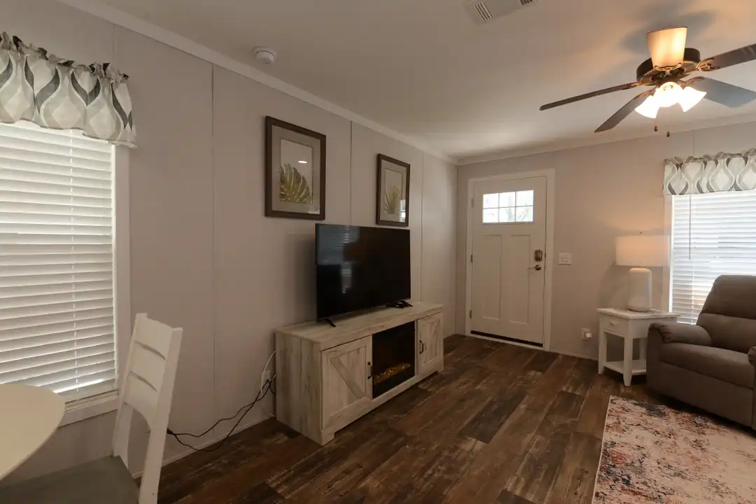 6604 Lakewood Dr #168 - View 4
