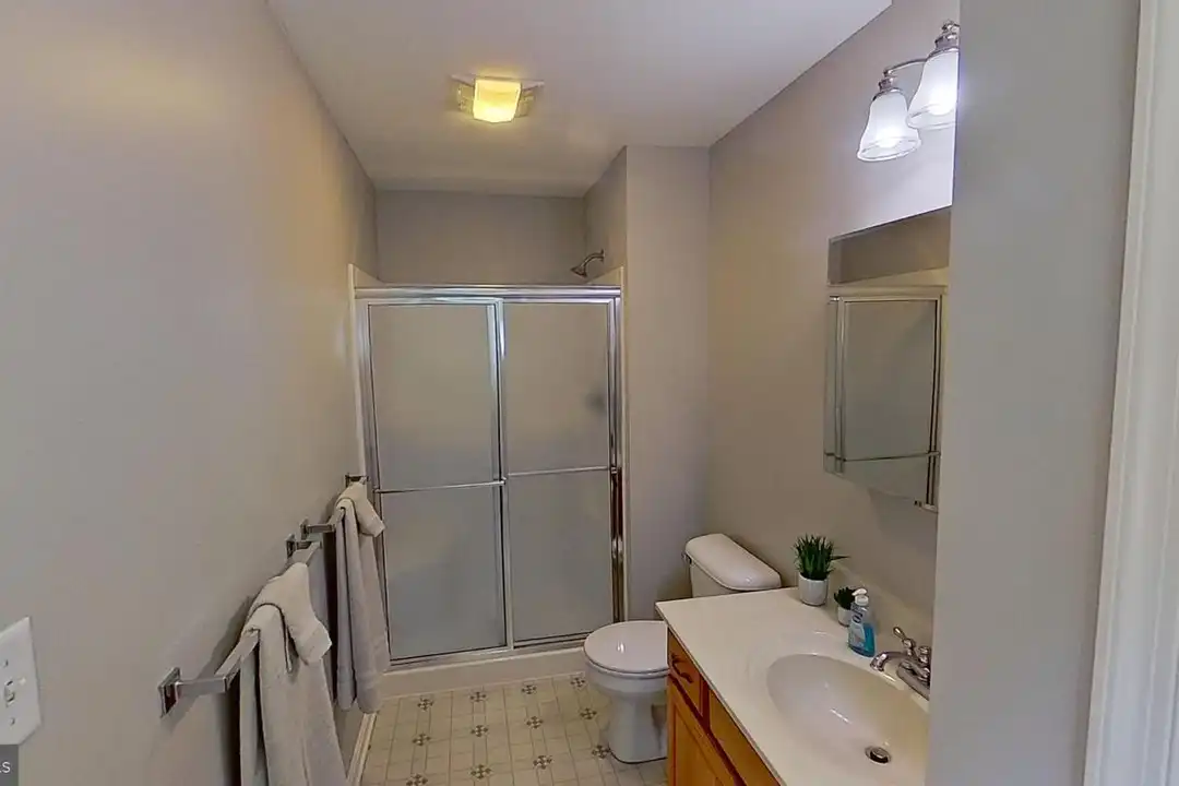 1377 Village Dr unit 17 - View 5