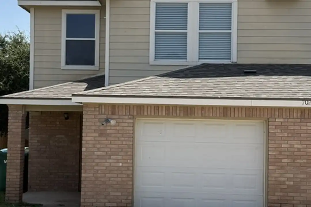 702 Claremont Pkwy unit A – photo 1