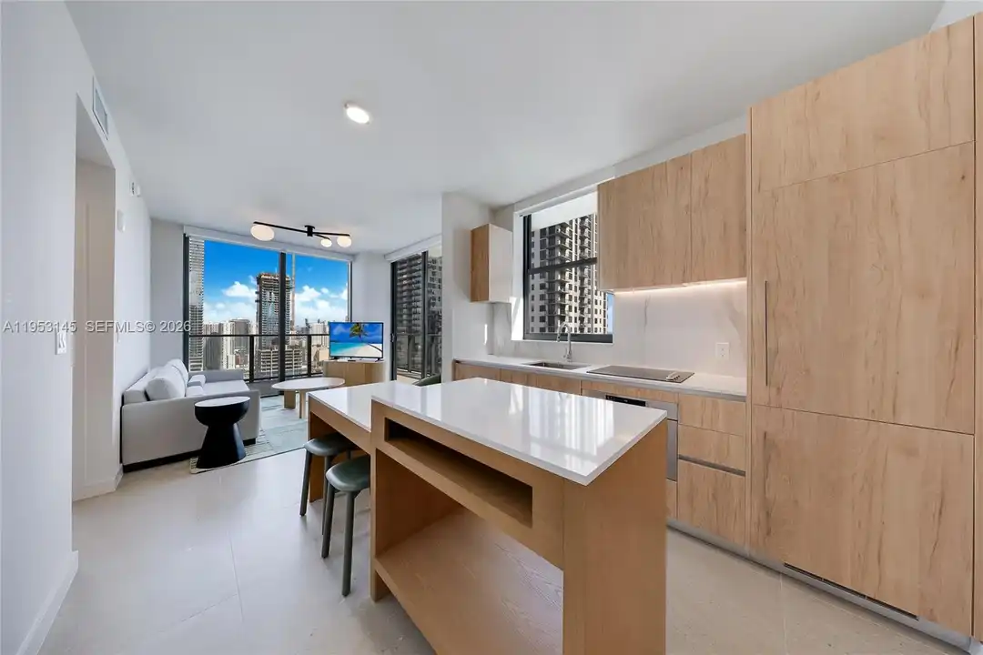 11 NE 6th St unit 3209 – pohled 3