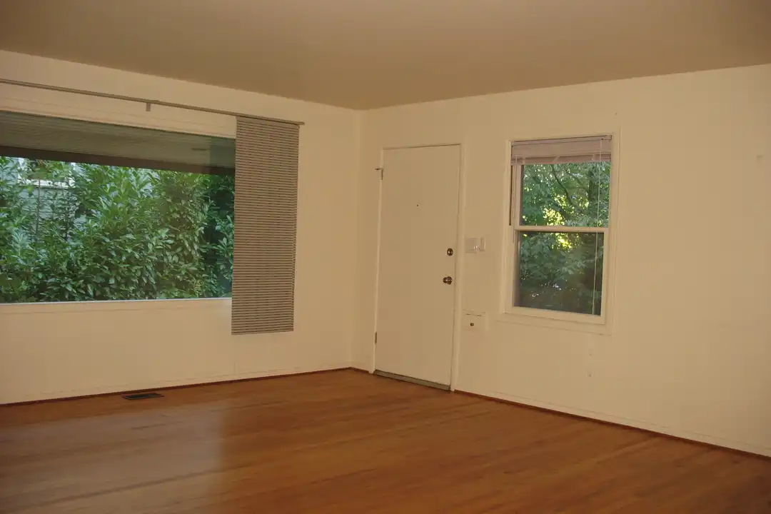 6228 SE Belmont St unit OLD6228 - View 6