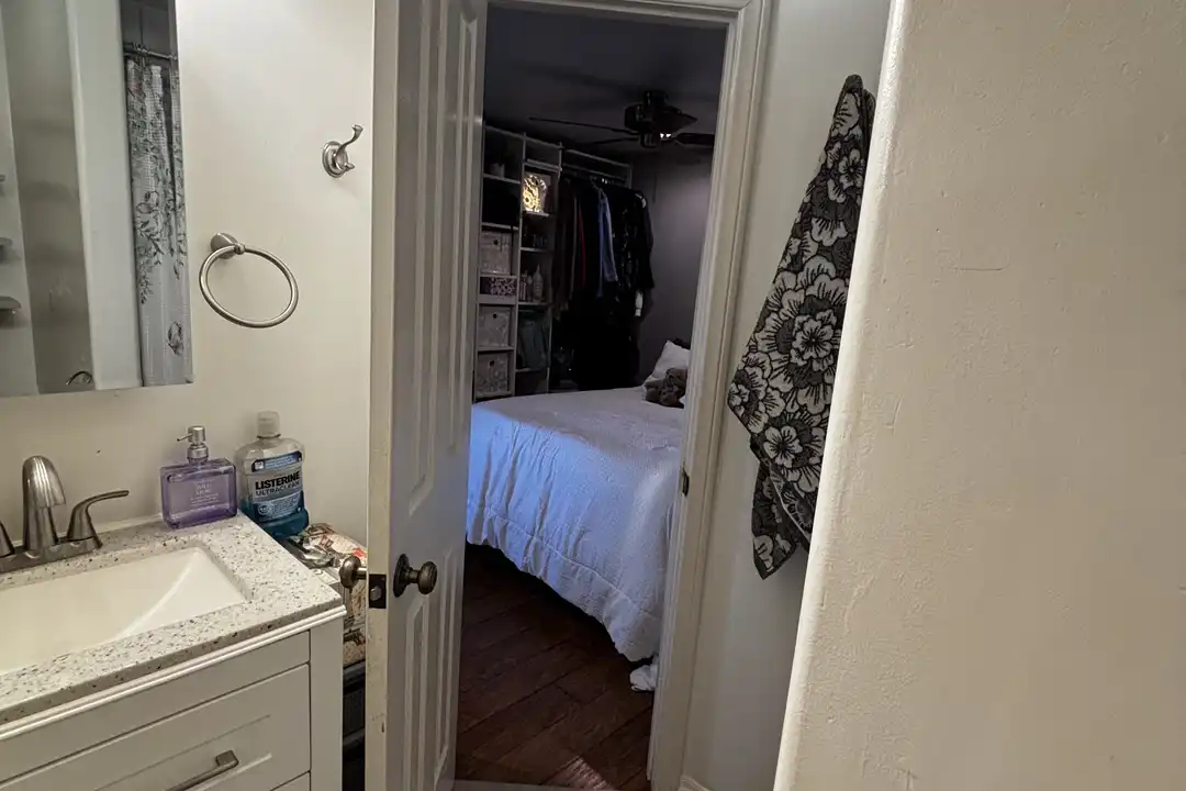 3567 Hartzel Dr unit Studio - View 6