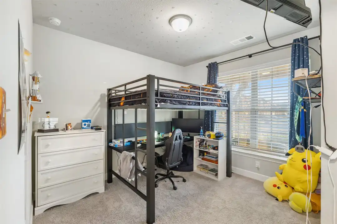 324 Moonvine Dr - View 3