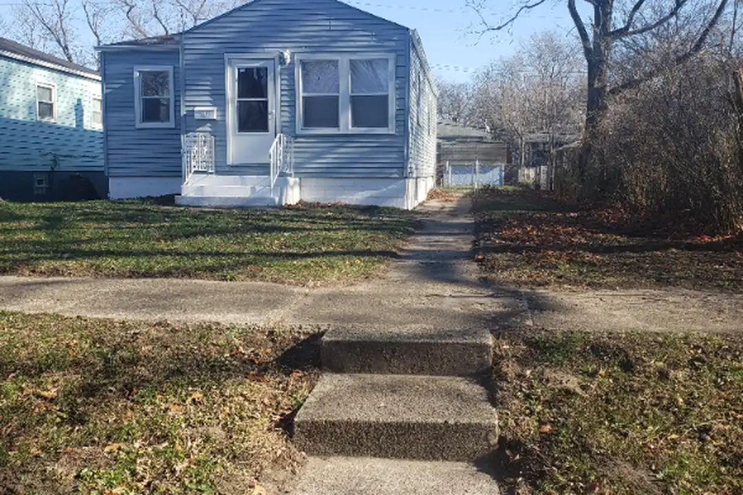 4181 Buchanan St – photo 1