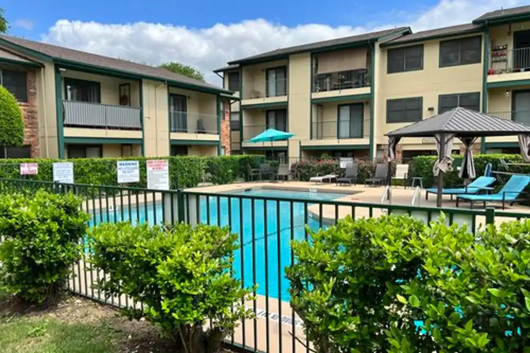 117 W William Cannon Dr unit 129 - View 2