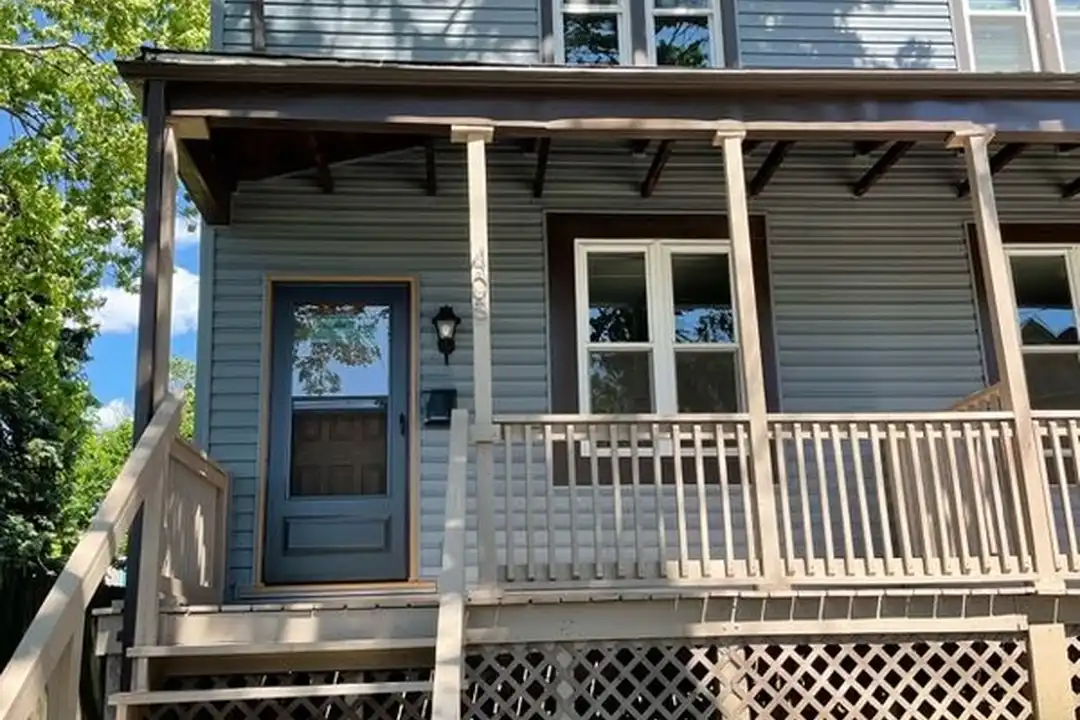 405 Millbridge St – photo 1
