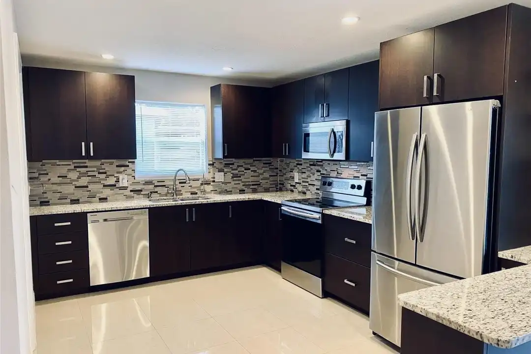 22592 Lombard Ave - View 4