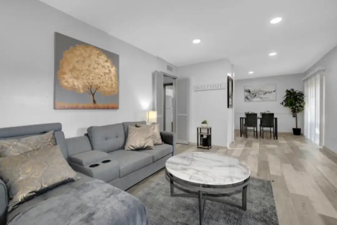 5647 Gaston Ave unit 218 - More